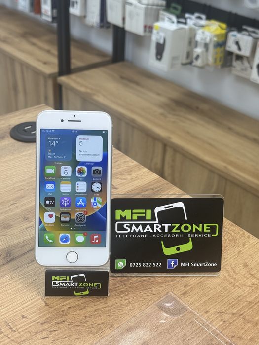 iPhone 8 - Capacitate 64Gb - Sanatate baterie 96% - Garantie