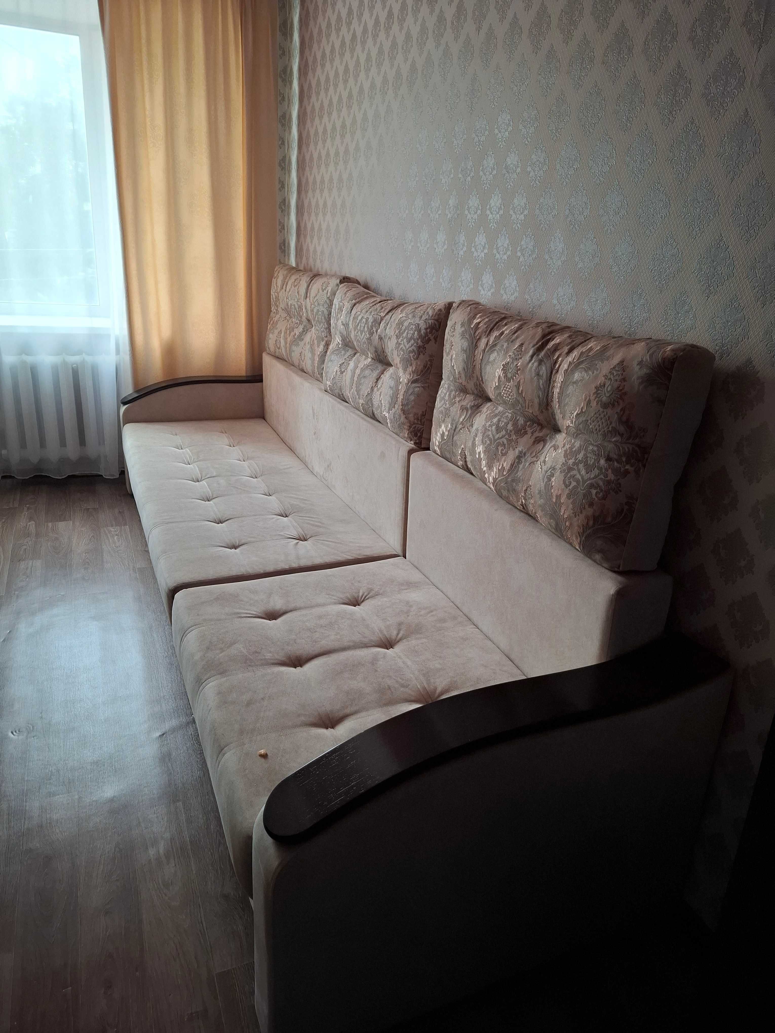 Диваны в гостиную