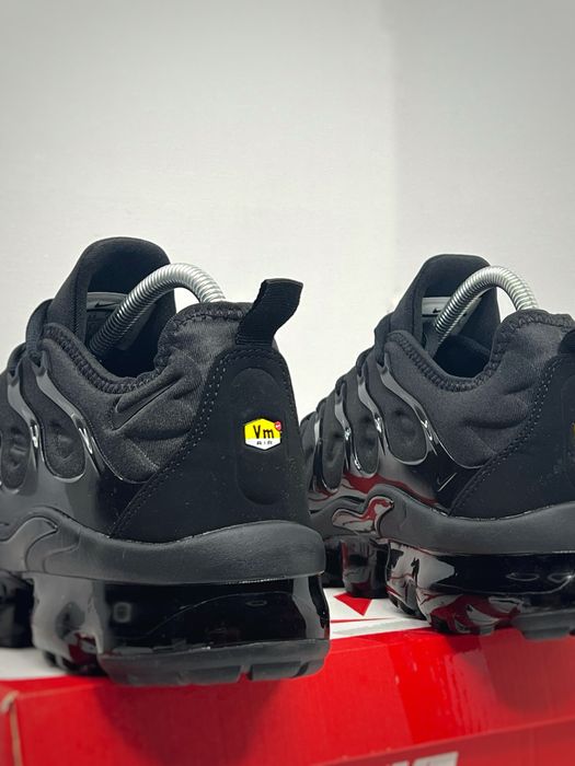 ПРОМО! Vapormax Plus Black VM