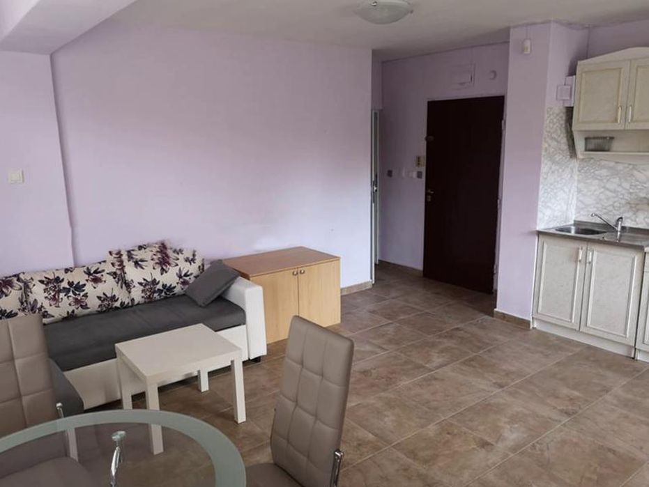 Дава се под наем Едностаен апартамент в София, Гео Милев - 40 кв.м за 400 € - Снимка #1