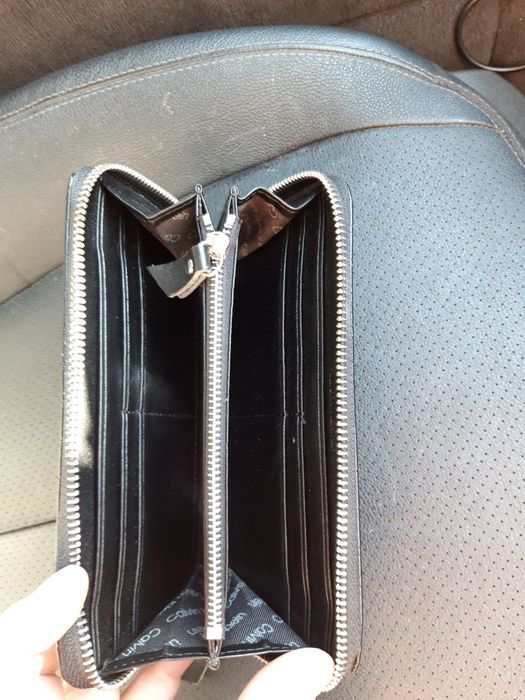 Portofel portmoneu Damă Calvin Klein Original  piele impecabil ca nou