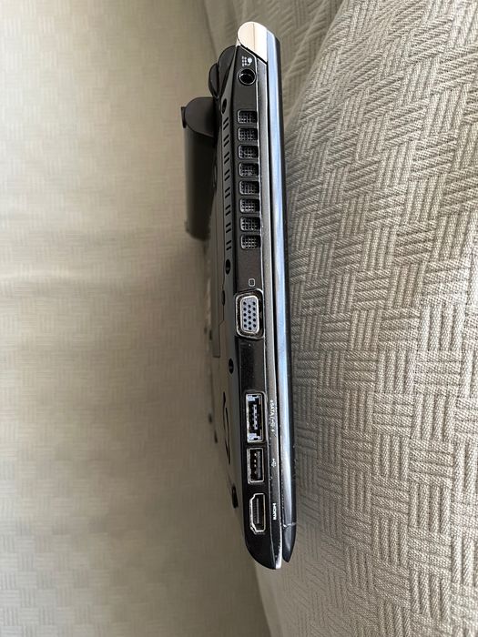 Лаптоп Toshiba portege r830-194