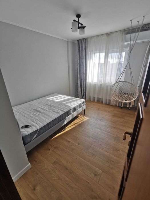 Apartament 3 camere ,2 bai,bloc 1997,renovat , zona Ultracentrala
