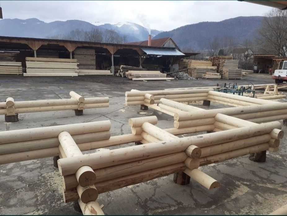 Cabane din lemn rotund calibrat ,