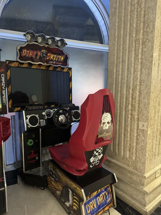 Продаются игрушечные аппараты