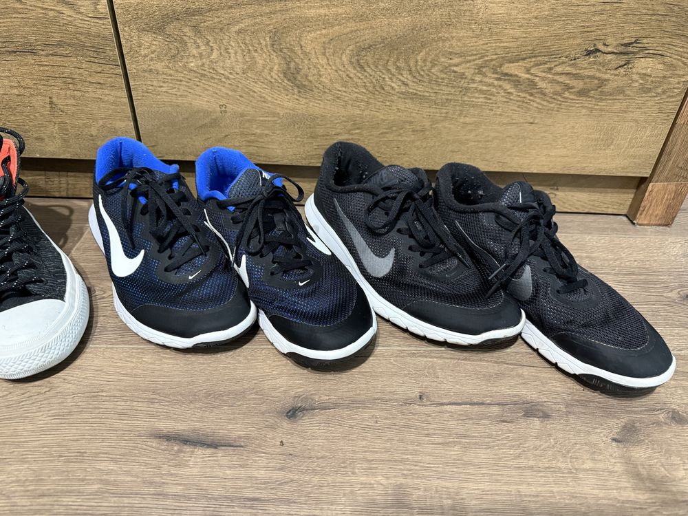 2 чифта маратонки за 65 лв (Converse, Nike)