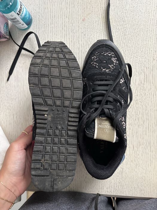 Обувки Valentino