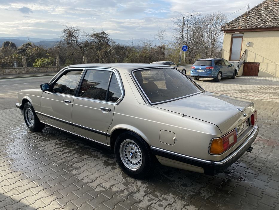 Bmw 735i/ retromobil/istoric/ 1985/ automat