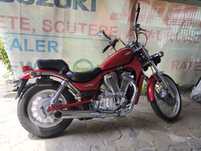 Suzuki intruder VS 600 - A2