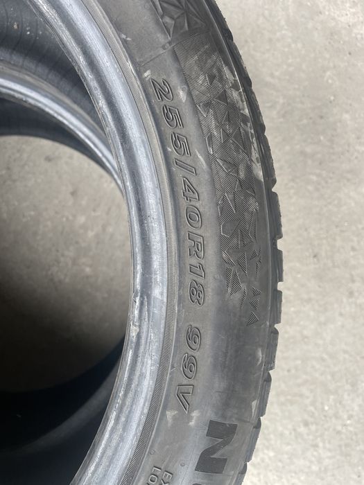 Anvelope 255/40 R 18 Dot 2022