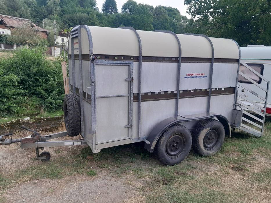 Remorca Bateson! Autorizata Transport Animale!!(Detin 3 Remorci Diferi
