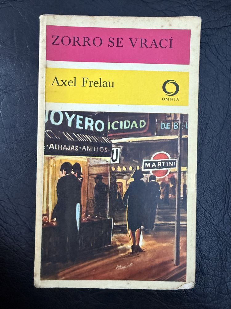 26 книги чешка ретро литература (плюс 3 български книги)