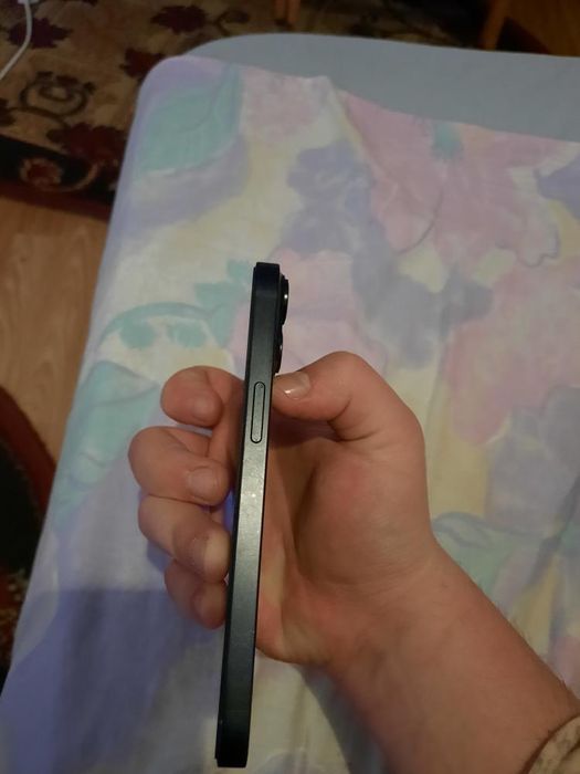 Vand Iphone 14 128gb