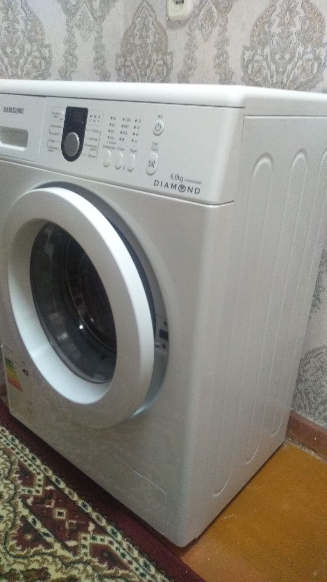 Продаю стиральная машинка автомат 6 кг SAMSUNG