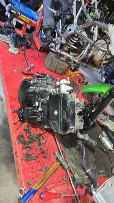Set motor kawasaki 125 ninja/Z125