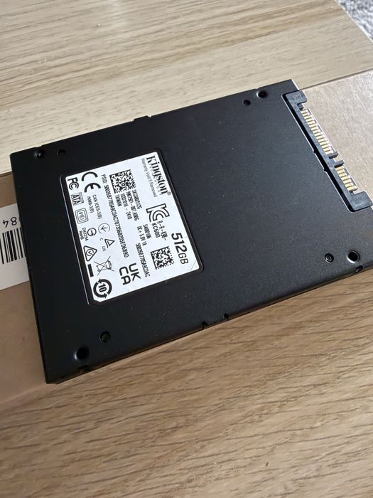 SSD - Kingston KC600 512GB