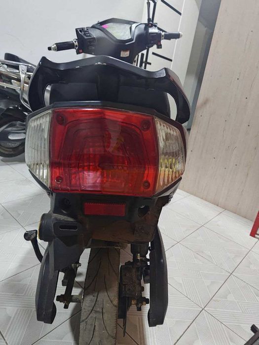 Продается электро скутер Tesla