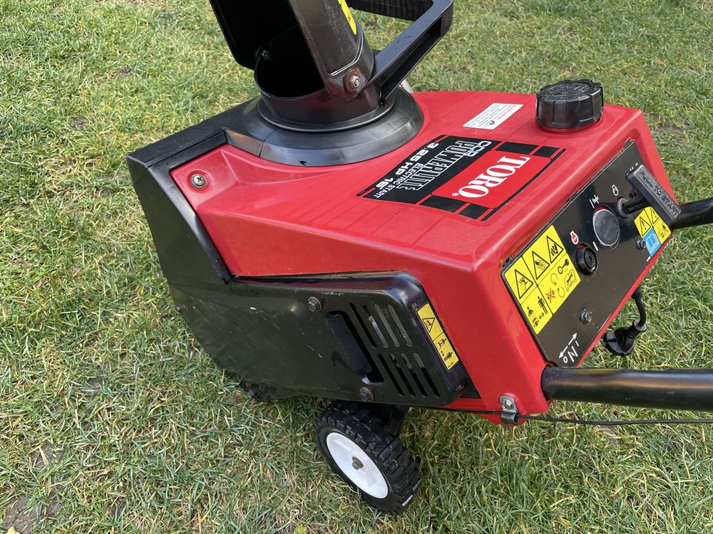 Freza zapada TORO PowerLite 16, motor 2t, pornire electrica!