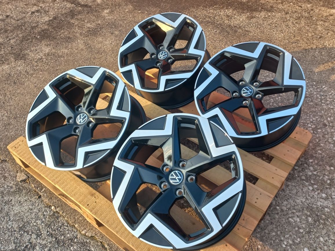 17 Vw Audi Seat Škoda 7.5j et40 Black Polish Чисто Нови.