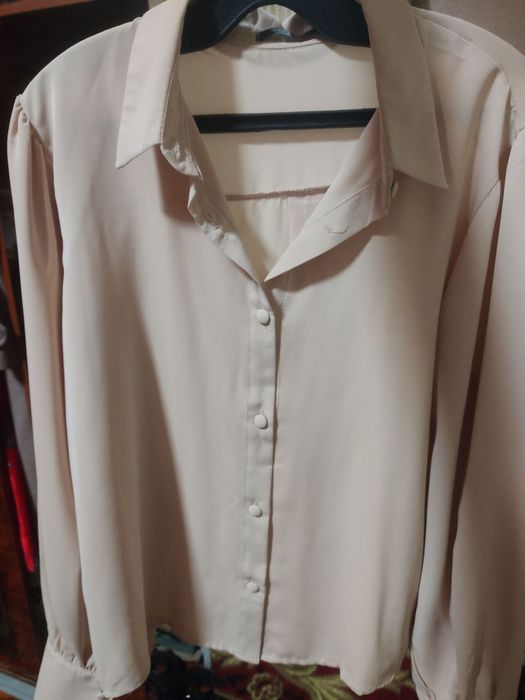 Tureskiy kofta rangi gryazni rozviy razmer 46 shifon