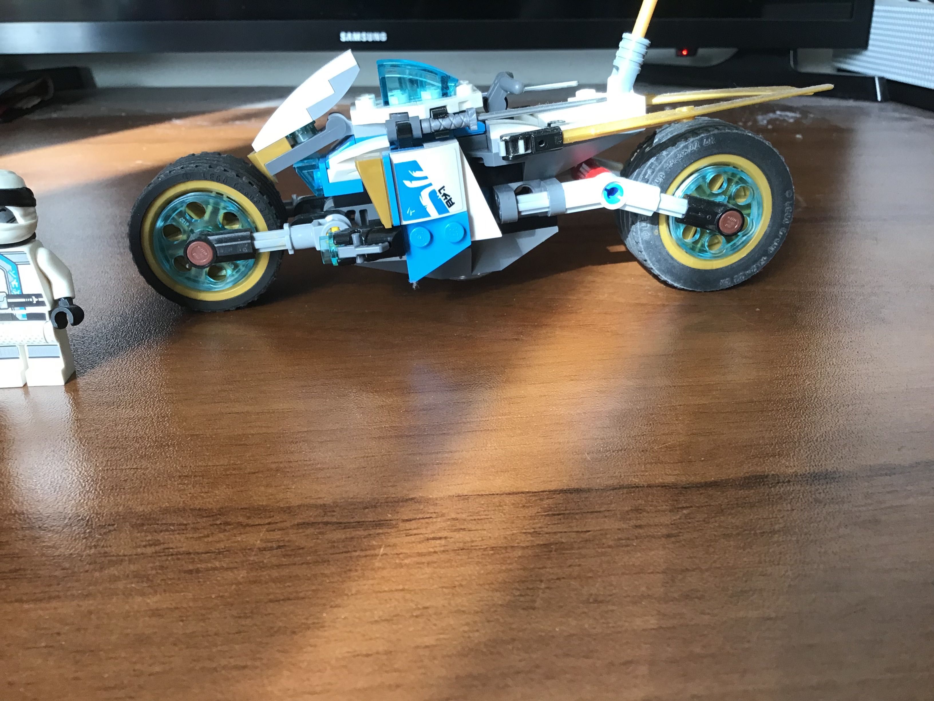 Lego Ninjago 70639 Zane motorbike