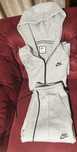Trening Nike Windrunner Dama - M - Nou