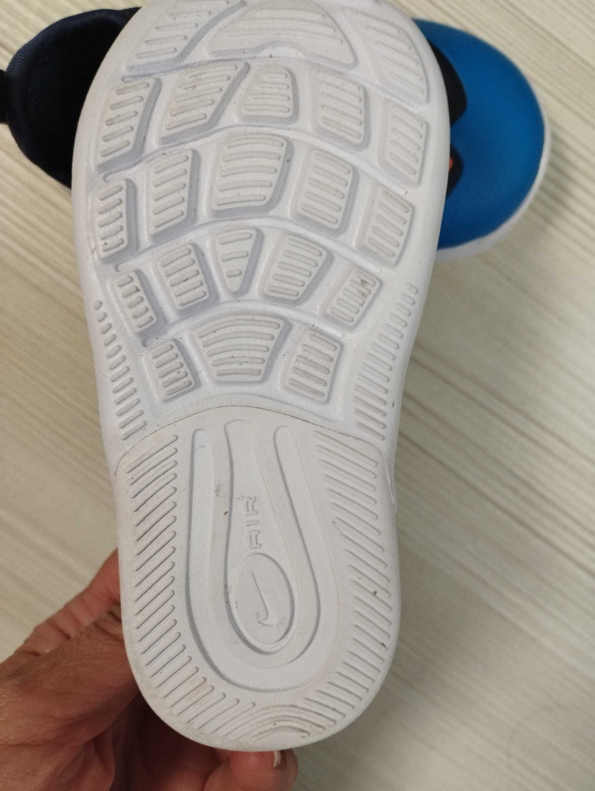 Crocs,Nike,Ecco и Elefanten номер 22.