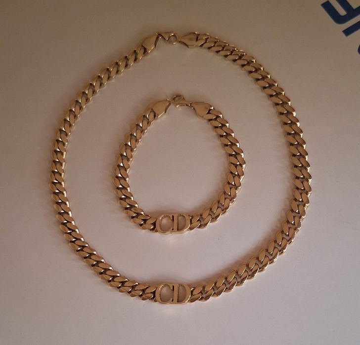 Продам золото. Комплект калье и браслет.