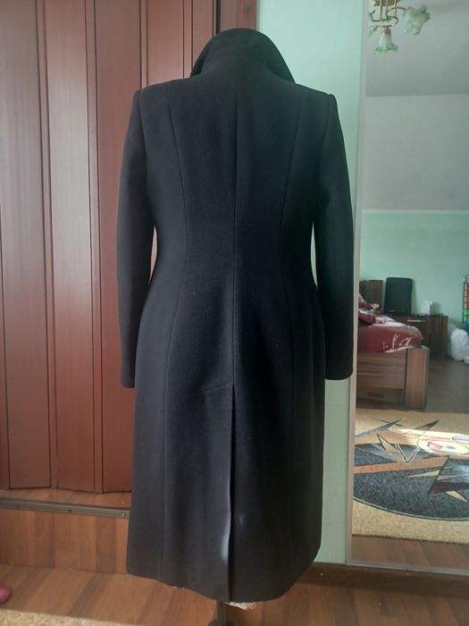 Palton negru,marimea 44-46