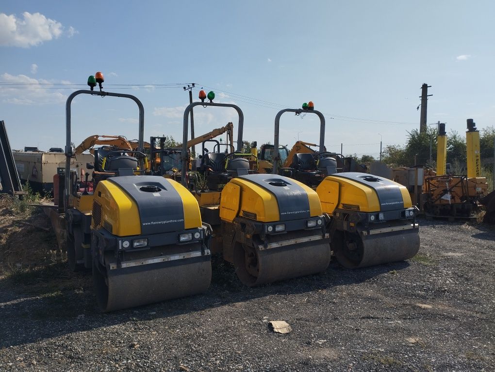 Cilindru compactor Dynapac CC122 2017 2.6tone