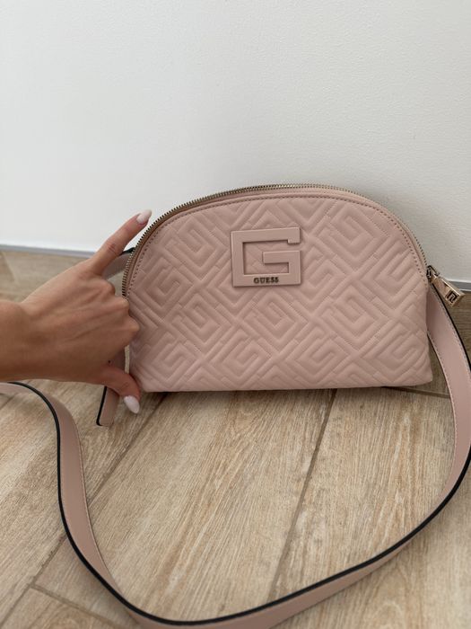 Guess розова чанта