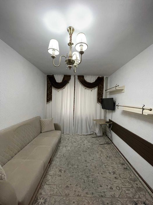 Apartament cu 2 camere Podu Roș la 10 min de mers pe jos de Palas Mall