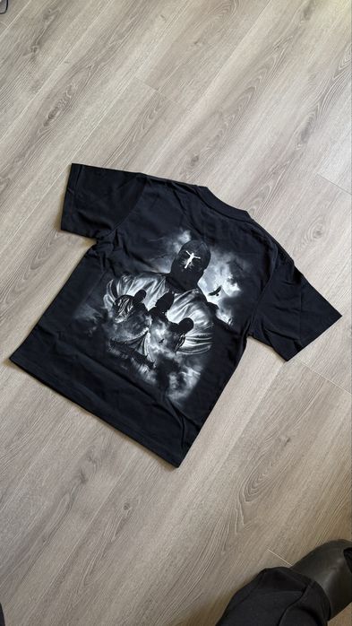 Графични тениски с лица на рапъри