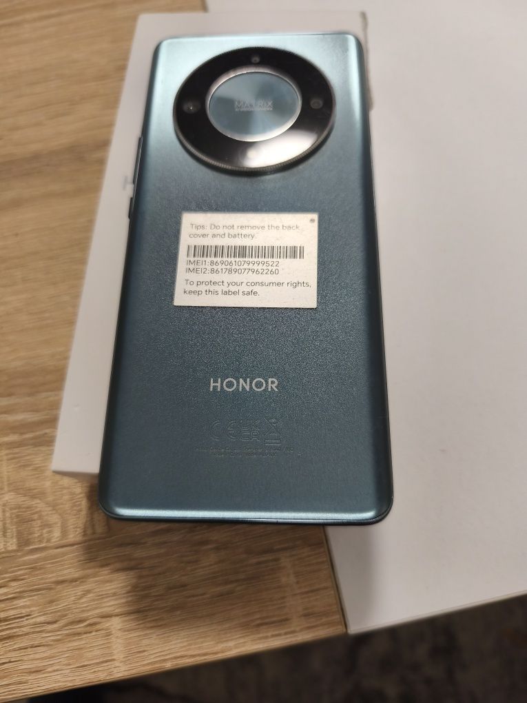 Продава се този ар
