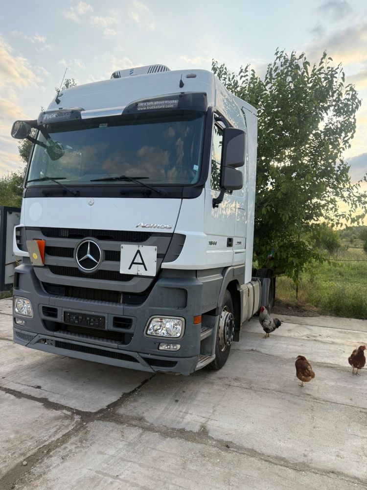 Mercedes actros 1844