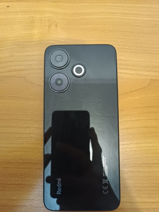 Redmi 13 в идеальном состоянии
