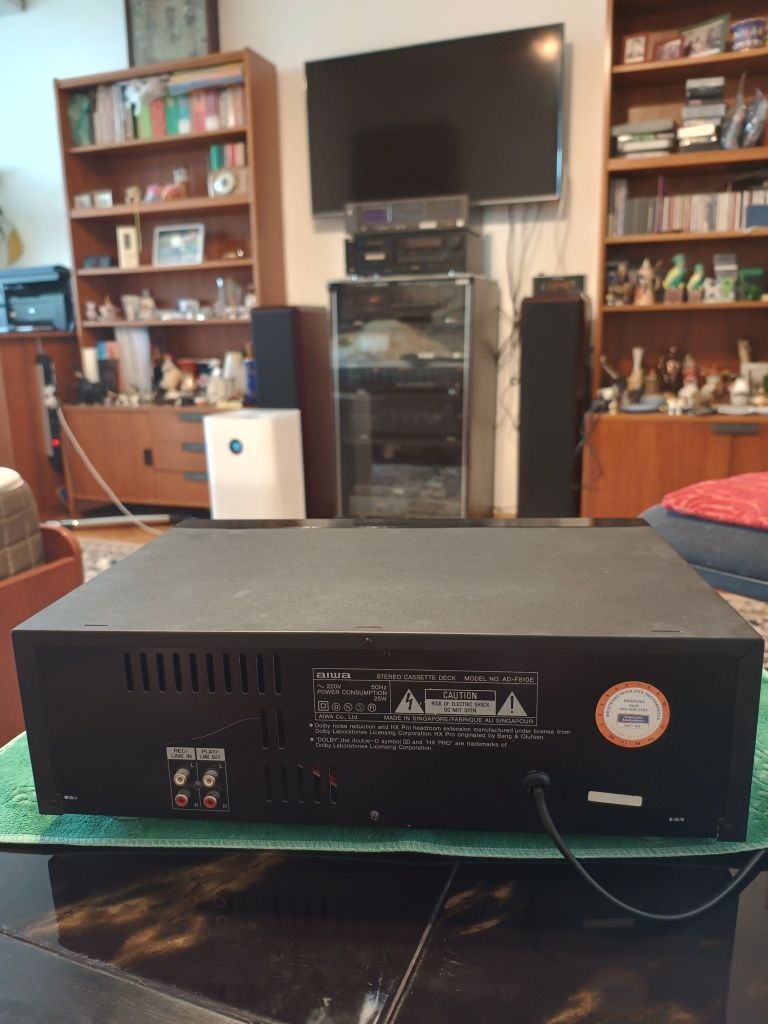 Caset deck Aiwa AD-F810, 3capete, impecabil, curele noi