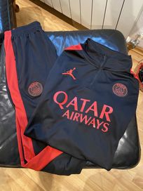 Psg tracksuit м размер