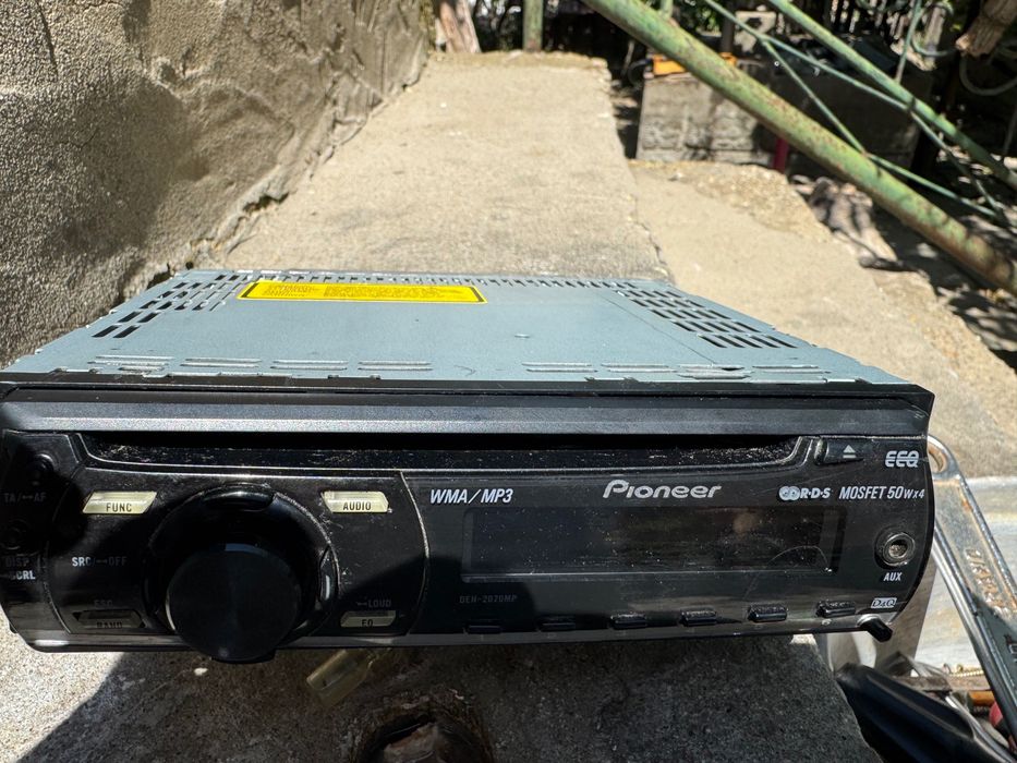 Авторадиа, народни цени, 2 авто радиа с Bluetooth