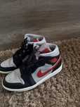 Nike Jordan 1 mid
