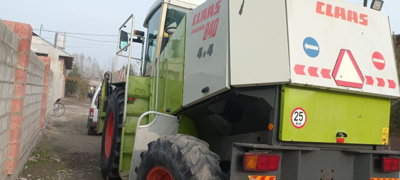 Claas Jaguar 840