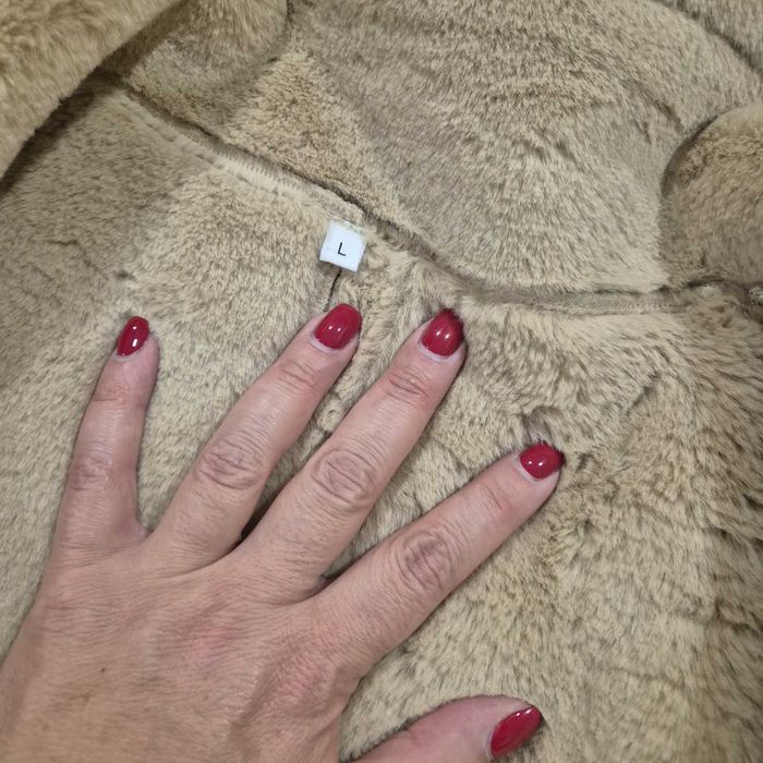 Дамско палто пепит с пух отвътре