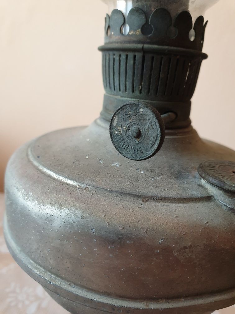 Стара лампа с газ