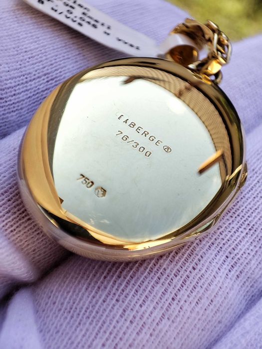 Fabergé Masterpiece Victor Mayer Pandantiv Aur 18K Diamante Email Rosu