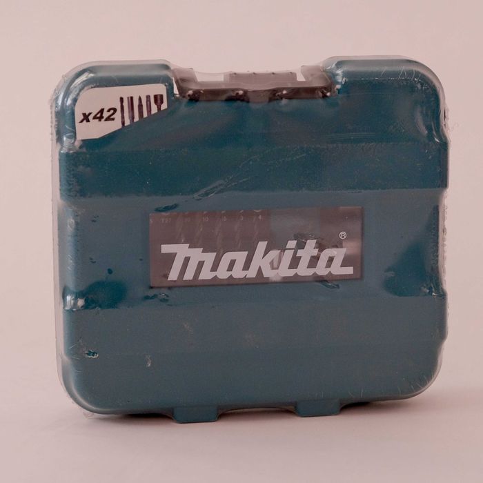 ПРОМО MAKITA Комплект свредла и битове 42 броя-  D-58877