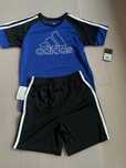 Compleu tricou, pantaloni scurti Adidas baieti 6 ani