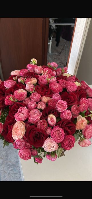 Срочно продаю букет если сейчас кто нибудь заберет за 20к отдам срочно