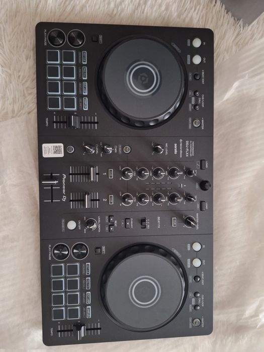 Consola DJ Pioneer DDJ Flex4 (Noua!) 2 canale