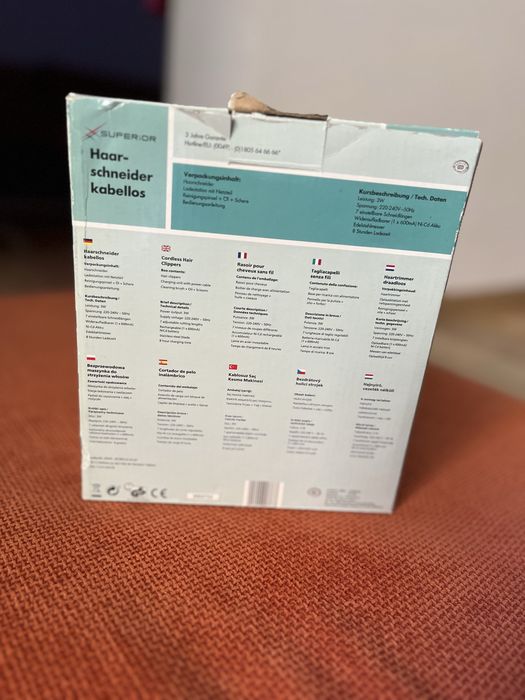 Masina de tuns ca noua