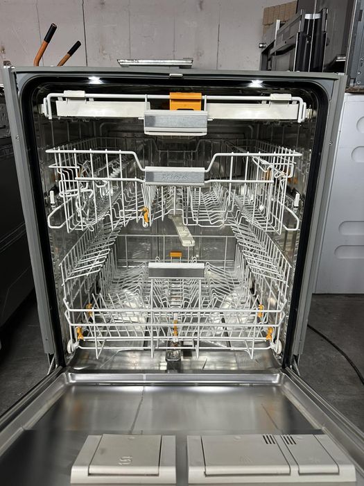 Съдомиялна +гаранция. MIELE 60см. КЛАС А. Безплатна доставка за София